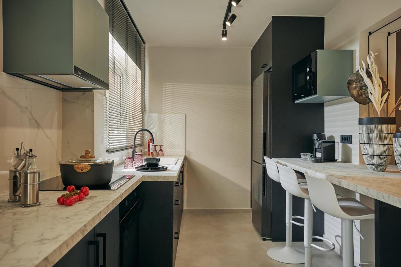 Galadriel Apartments Kato Yerakarion Eksteriør billede